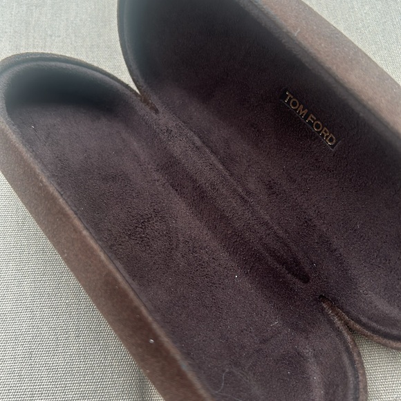 Tom Ford Medium Dark Brown Sunglass Sunnies Case Only Like New Gold Logo - Picture 13 of 17